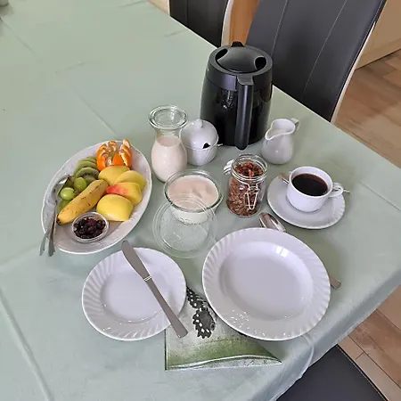 Bed & Breakfast Gaestezimmer -