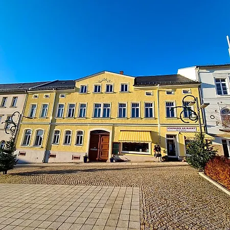 Gaestezimmer - 3* Treuen
