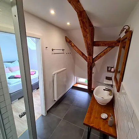 Bed & Breakfast Gaestezimmer - 3*