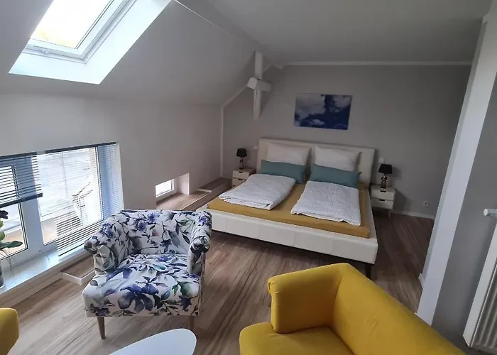 Gaestezimmer - Bed & Breakfast 3*