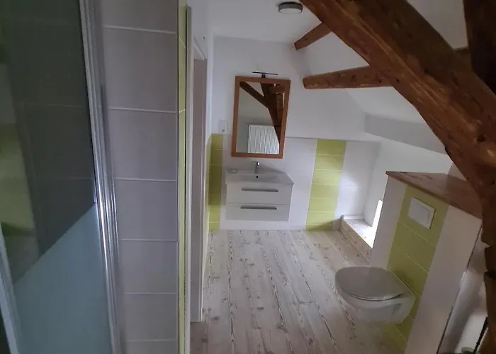 Gaestezimmer - Bed & Breakfast Treuen